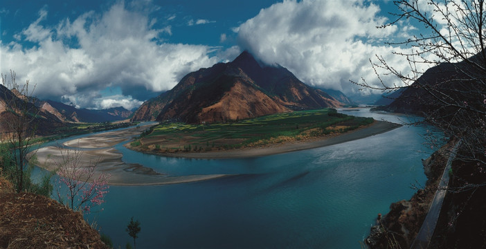 天山旅游景点