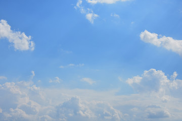 蓝天白云，云海仙山