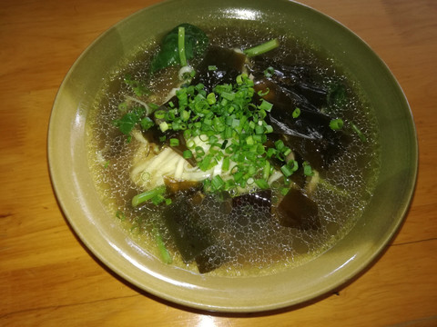 鸡汤汁面