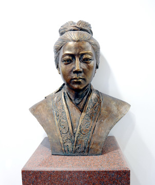 中国古代女人雕塑