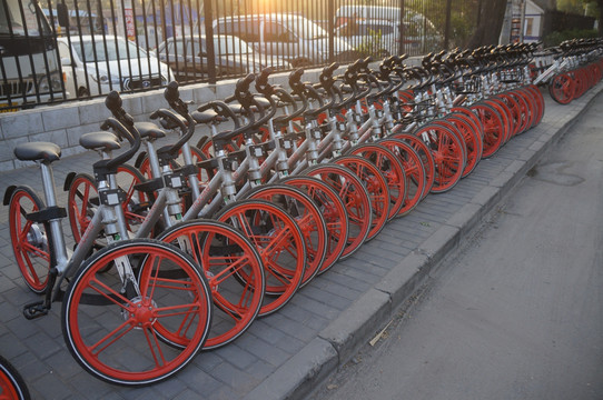 北京街头的摩拜单车