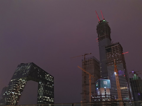 中国尊和央视大楼夜景