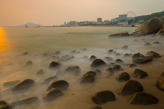 黄昏 海浪 礁石