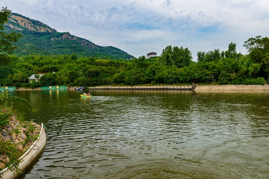 龙门崮风景区 人渔潭