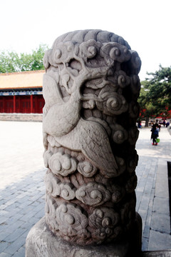 雕塑 石柱 仙鹤