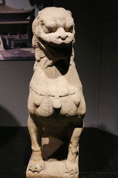 元代廋老虎石雕像