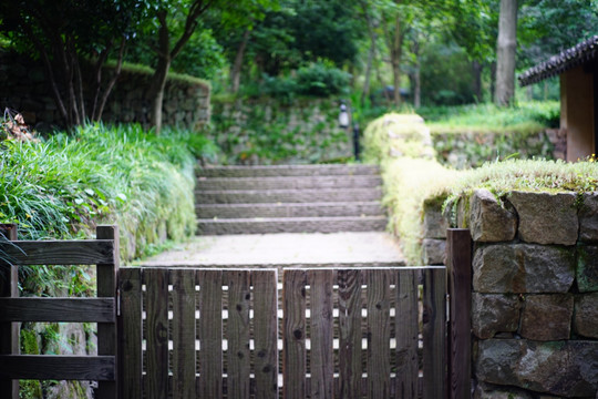 灵隐寺民宿