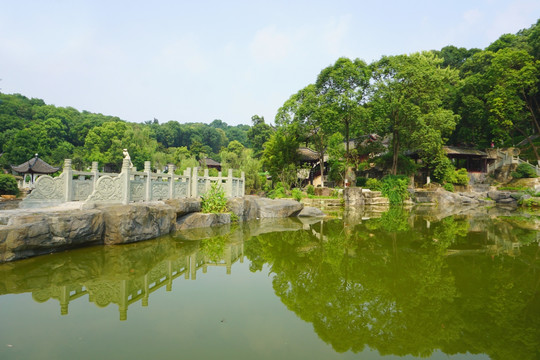 中式园林水景 小桥流水