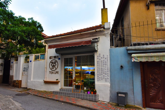 龙江路街景