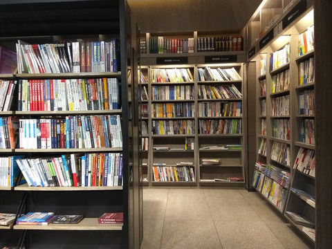书架 书柜 书吧 书城 图书馆
