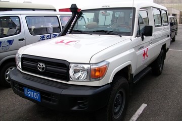 国际红十字会工作用车