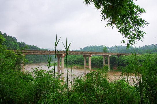 龙溪河