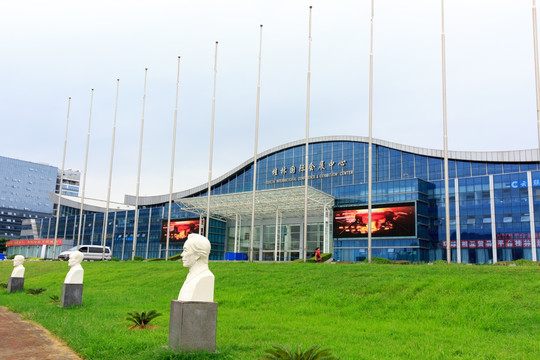 桂林国际会展中心 雕像