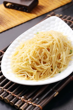 家常炒土豆丝