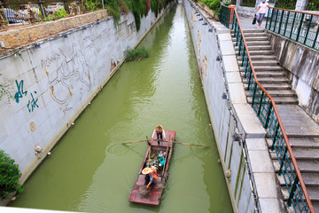 南宁 河道清理垃圾