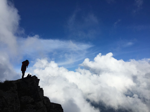 摄影人 太白山 蓝天 白云