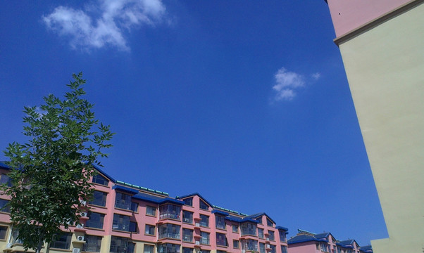 滨州的澄澈蓝天