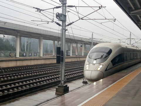 和谐号 高铁 婺源站