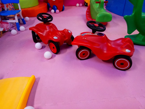 儿童玩具车 游乐设施 有轨玩具