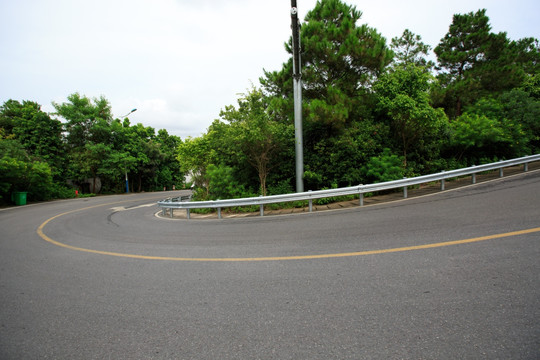 北海冠头岭 登山公路