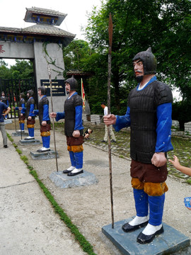 京山绿林寨士兵雕像
