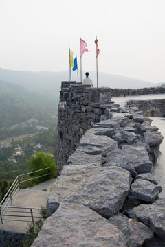 山寨的石墙景观