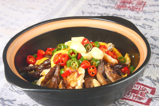 砂锅拆骨肉