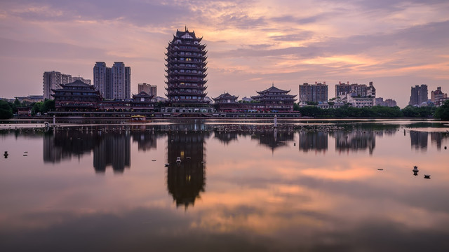 远景楼晚霞