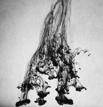 水墨扩散