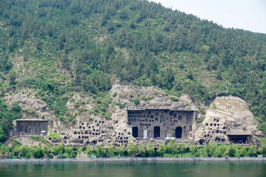 河南洛阳龙门石窟景区