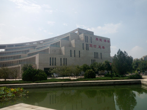 大学校园环境