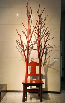 红色树枝靠背座椅
