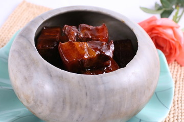 坛子肉