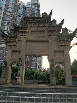 石桥铺清代牌坊