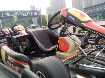 卡丁车