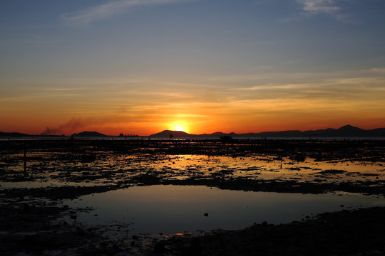 夕阳 晚霞 海滩 滩涂