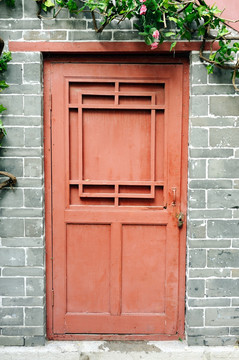红门 砖墙