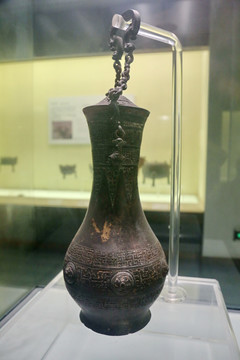战国时期铜提链壶