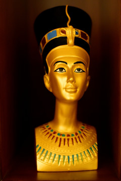 古埃及人物雕像