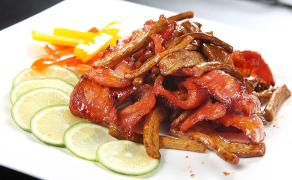 茶树菇猪颈肉