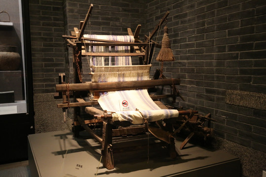 烟台市博物馆 木质纺车