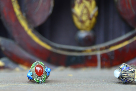 民清传统首饰 红宝石戒指
