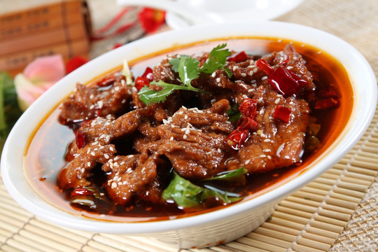 水煮牛肉