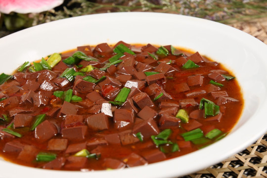 大蒜鸡鸭血
