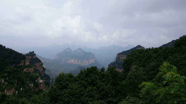 山