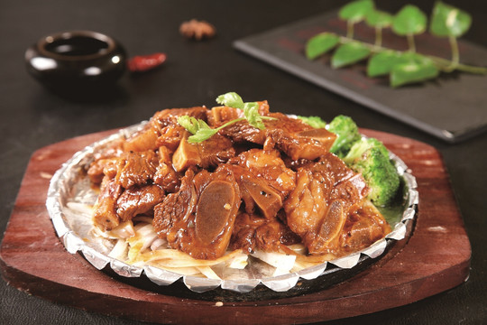 香煎牛仔骨