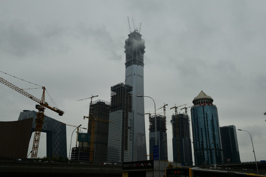 建设中的中国尊