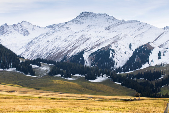 雪山