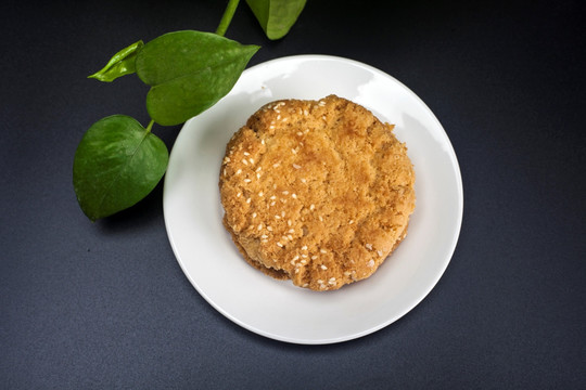 一碟酥饼