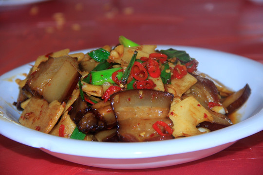 春笋炒腊肉
